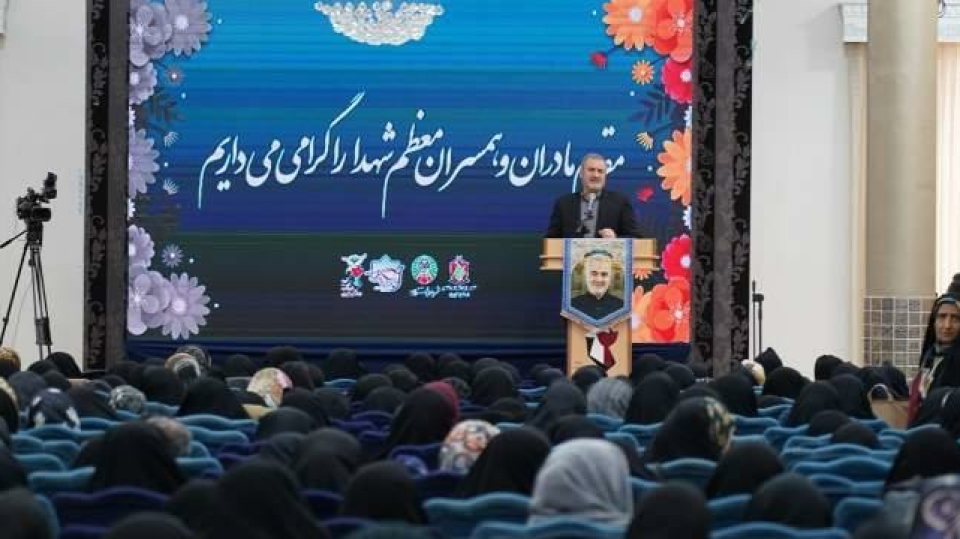 انقلاب اسلامی به برکت صبر مادران و همسران شهدا در مسیر پیشرفت است