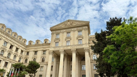 کاردار ایران در باکو به وزارت خارجه جمهوری آذربایجان دعوت شد