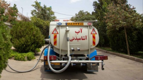 قطعی آب در مناطقی از چالوس و نوشهر موقتی است/ تداوم آبرسانی به مردم با تانکر+فیلم