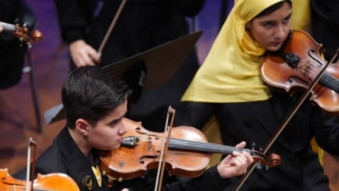 هنرنمایی نوجوانان در روز پایانی جشنواره موسیقی فجر