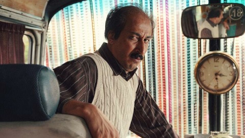 «هفتاد سی» در آستانه کسب جایگاه پرفروش‌ترین فیلم سال قرار دارد؟