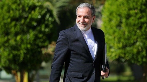 فیلم/ عراقچی: مذاکره را با تهدید نمیپذیریم