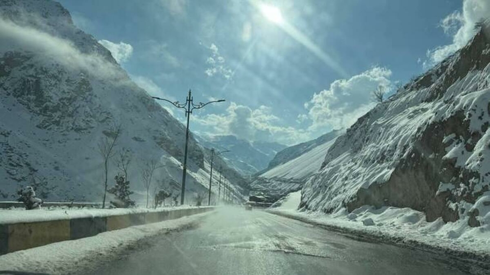 انسداد سه محور چالوس، آزادراه تهران_شمال و محور هراز