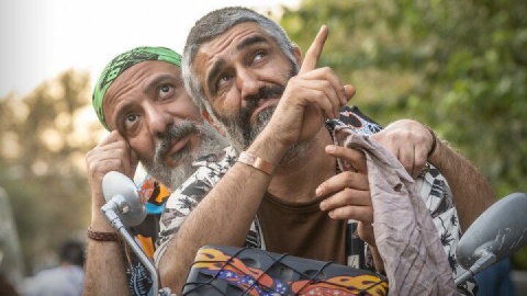 «دایناسور» در روزهای اول ۲۵۰ هزار مخاطب داشت