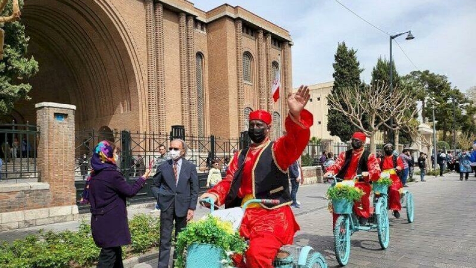 جشنواره موسیقی محلی تا آیین قهوه‌خوری