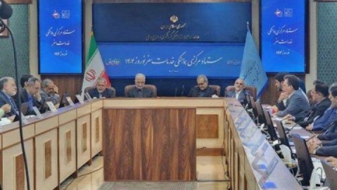 حضور پزشکیان در ستاد مرکزی هماهنگی خدمات سفر نوروز ۱۴۰۴