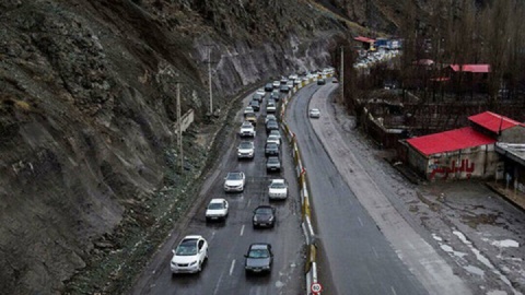 جاده چالوس از ساعت ۱۲ یکطرفه می‌شود/ ممنوعیت تردد در محور کرج- چالوس از ساعت ۱۰ صبح