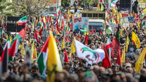 شکوه حضور در باعزت‌ترین راهپیمایی‌ روز قدس/همه ایران آمدند