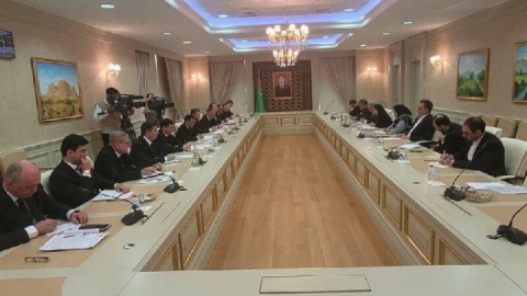دیدار وزیر راه و شهرسازی با وزیر خارجه ترکمنستان