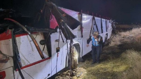 عزل مسئول وقت پاسگاه پلیس راه چترود کرمان / بررسی دقیق علل حادثه واژگونی اتوبوس