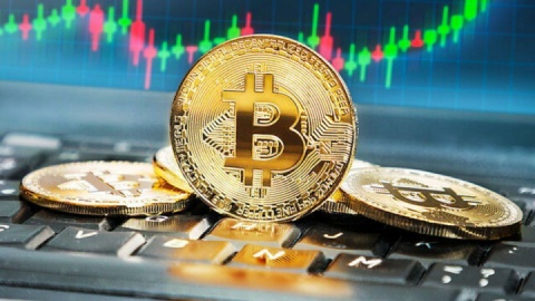 قیمت بیت کوین، امروز ۱۸ فروردین ۱۴۰۴