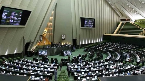 حمایت مجلس از لایحه تغییر ساعت کاری دولت