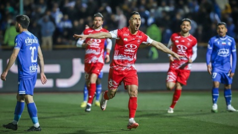 آیا ممکن است پرسپولیس قهرمان شود و استقلال سقوط کند؟