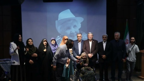 ۱۲۰ ساله شوی بانو