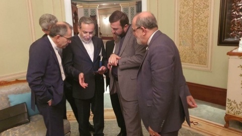 مذاکره‌کنندگان هسته‌ای نماینده کل نظام هستند