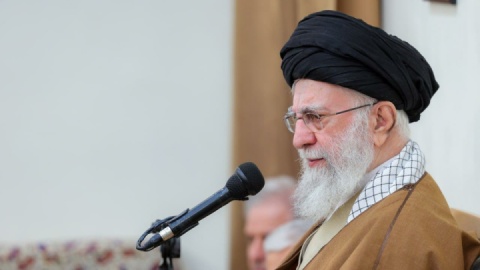 فیلم/ رهبر انقلاب: دشمن از پیشرفت‌های جمهوری اسلامی ایران کلافه و عصبانی است