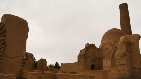 مسجد تاریخی برسیان اصفهان مرمت می‌شود