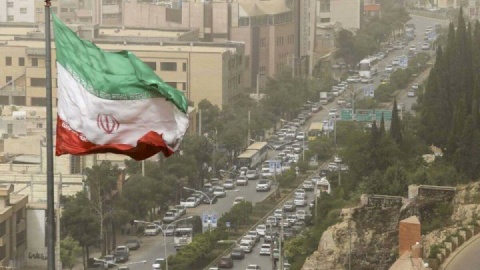 هواشناسی| وزش باد شدید و گرد و خاک در تهران