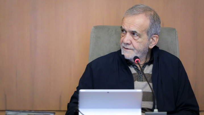 پزشکیان: امور کشور معطل مذاکرات نیست