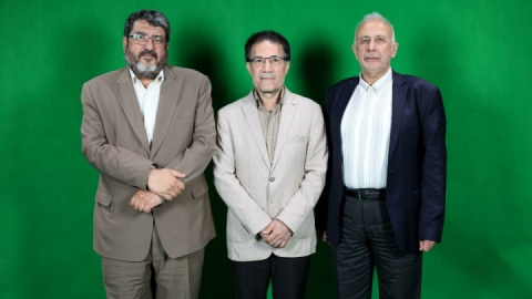 در مسیری پرپیچ و خم