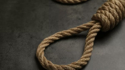 حکم اعدام زن متأهل شکسته شد
