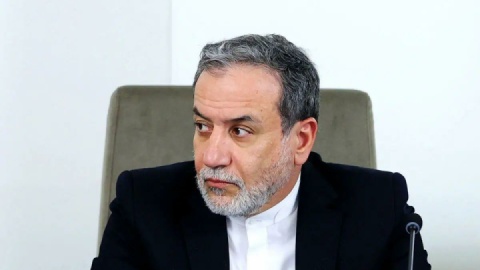 تماس تلفنی وزیر امور خارجه با سرکنسول کشورمان در استانبول در پی وقوع زمین‌لرزه در این شهر
