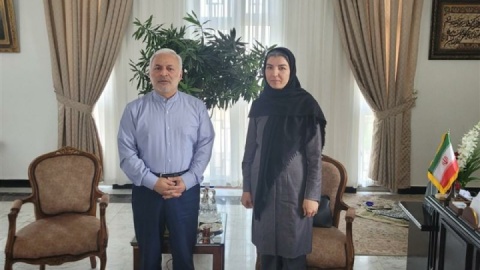 معاون عراقچی: تا آزادی خانم اسفندیاری تلاش خواهیم کرد