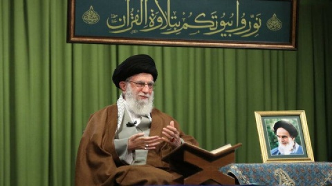 تجلیل رهبر معظم انقلاب از برنامه‌های قرآنی ماه مبارک رمضان