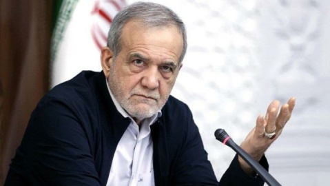 فیلم/ پزشکیان: حمایت از خانواده‌های آسیب‌دیده پیگیری می‌شود/ دولت در حل مشکلات با قدرت پیش می‌رود