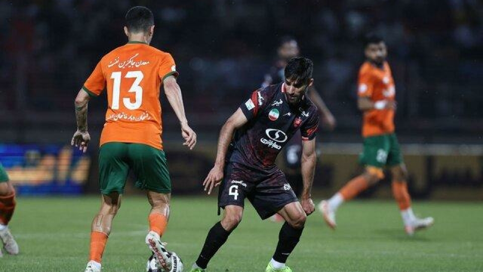 پرسپولیس در یک نیمه کار مس را تمام کرد