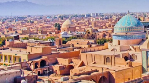 سوت نخستین قطار مثلث گردشگری ایران در یزد به صدا درمی‌آید
