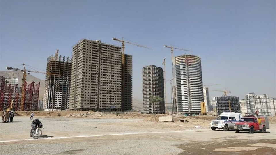 معاون وزیر راه:از توسعه افقی و عمودی شهرها جلوگیری میکنیم