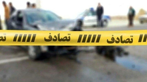 برخورد مینی‌بوس و پراید در آران و بیدگل ۶ مصدوم داشت