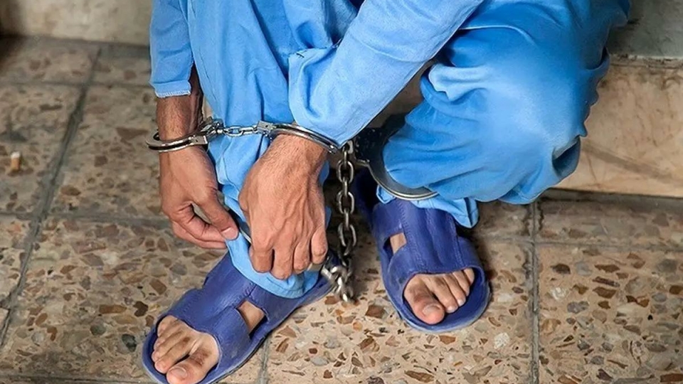 دستگیری پدری که دختر ۵ ساله خود را به قتل رسانده بود