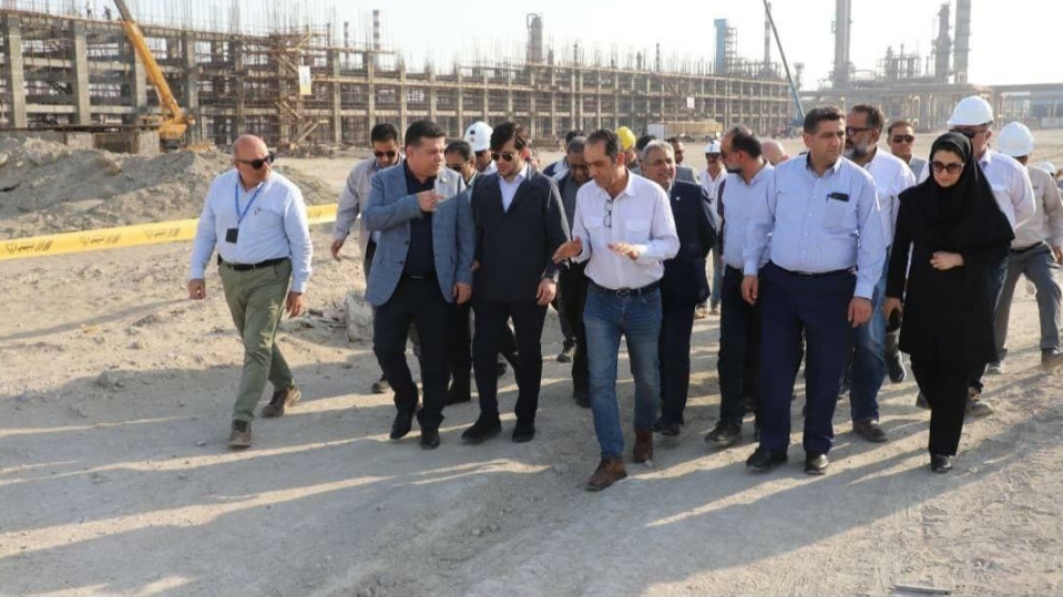 بازدید معاون وزیر نفت از روند اجرای پروژه ارتقاء کیفیت محصولات پالایشگاه نفت بندرعباس