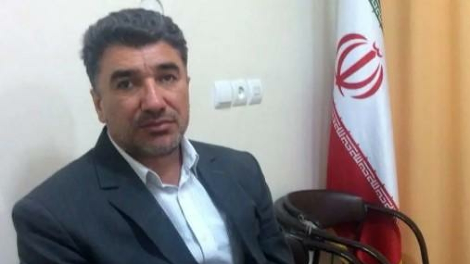 با ارسال پیامکهای حجاب به مردم میخواهند فراتر از نهادهای بالادستی حرکت کنند