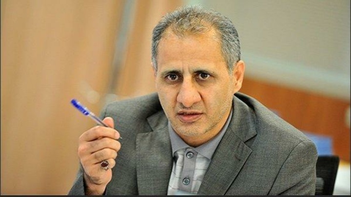 رسوب کالا در گمرکات نتیجه اختلاف گمرک و بانک مرکزی