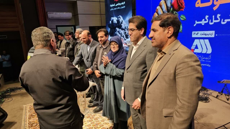 عدالت با بهبود معیشت کارگران محقق میشود