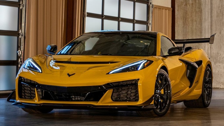 کوروت ZR1، غول آهنی قدرتمندتر از ماشین های مسابقات ایندیکار