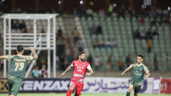 قرارداداد طولانی مدت پرسپولیس و فخریان