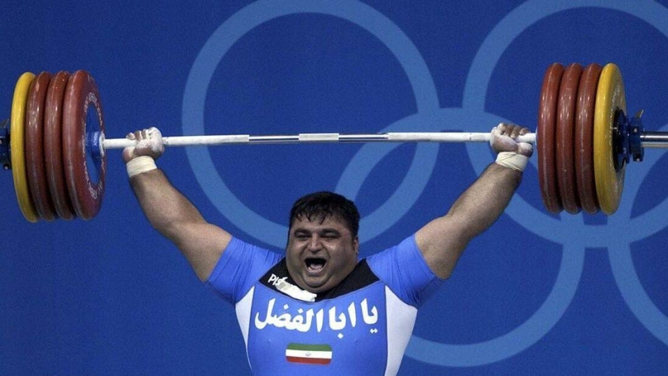 مرادی خاک خورده وزنهبرداری است