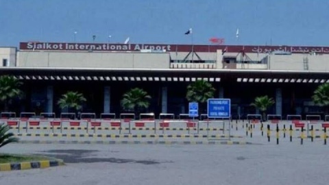 سرنگونی ۲ پهپاد در پاکستان / پروازها در فردوگاه لاهور و سیالکوت تعلیق شد