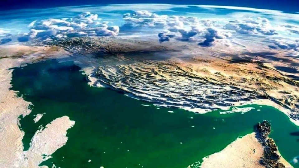 با دروغ نمیتوان تاریخ و حقیقت را تغییر داد