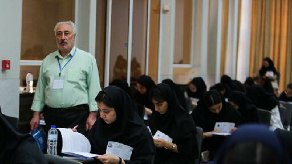 ساختار امتحان نهایی از کنکور ۱۴۰۶ به بعد تغییر نمیکند