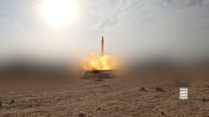 حمله موشکی یمن به سرزمینهای اشغالی/ میلیونها صهیونیست به پناهگاه گریختند
