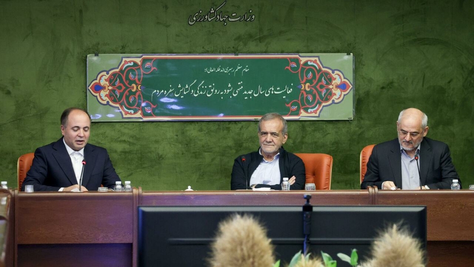 حضور سرزده پزشکیان در وزارت جهاد کشاورزی