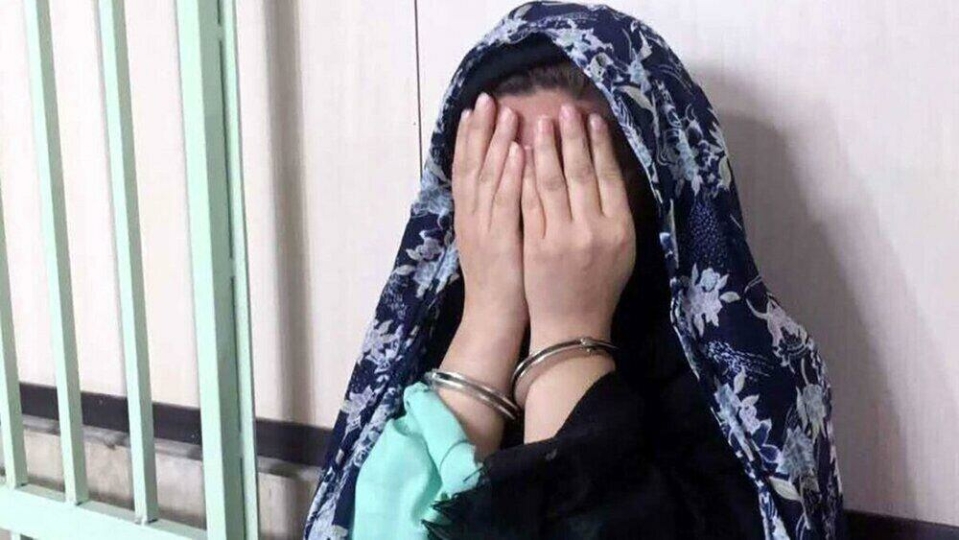 دختر بچه ۳ساله، مادر و مادربزرگش اعضای باند سرقت بودند