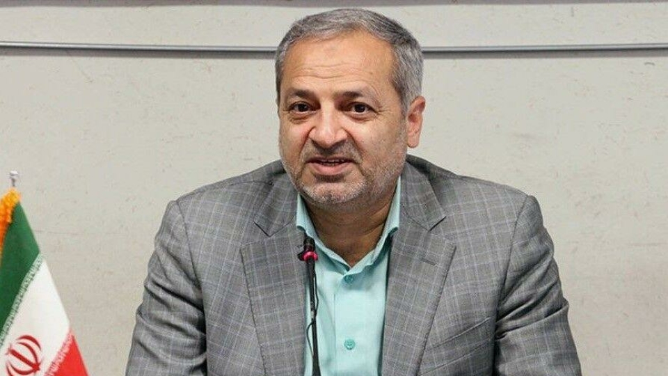 تامین خانه برای فرهنگیان نیمی از مشکل دولت در حوزه مسکن را برطرف میکند