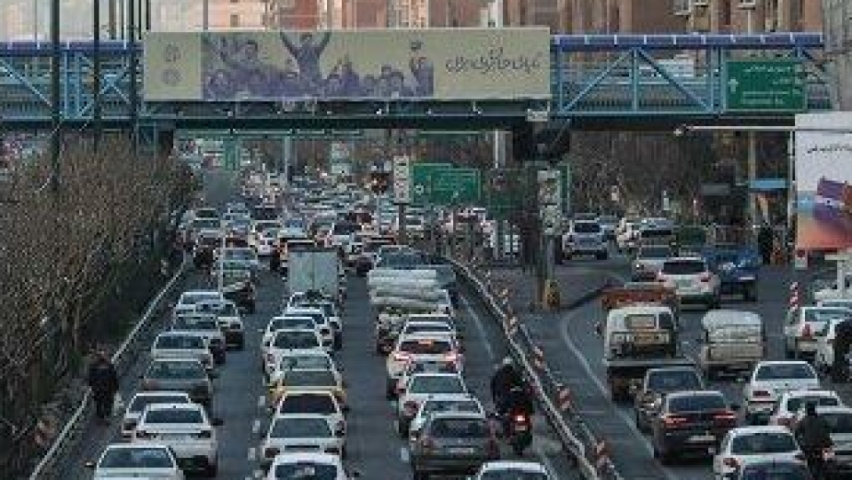 ترافیک پرحجم و سنگین در معابر و بزرگراههای پایتخت