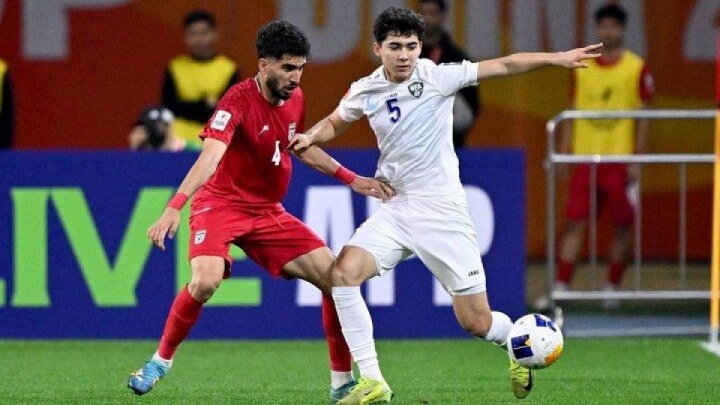 چینش دیواره دفاعی پرسپولیس مقابل هوادار با بازیکن ۱۹ ساله